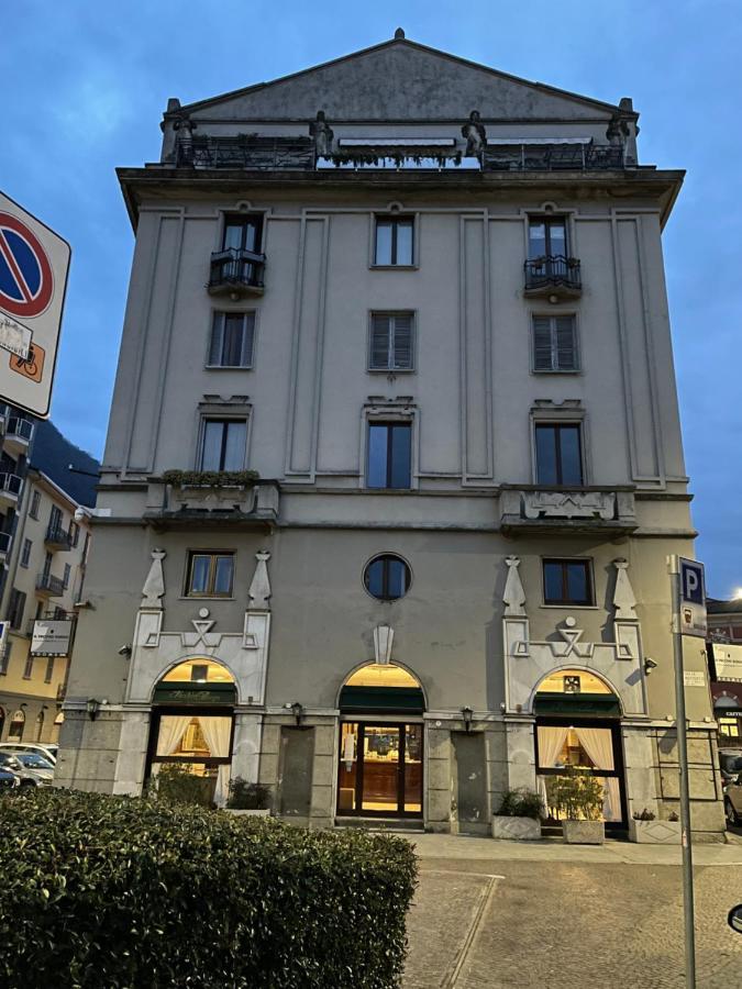 Il Vecchio Borgo Relais Como Exterior foto